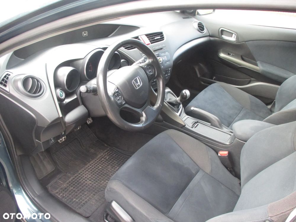 Honda Civic 1.4 i-VTEC Comfort - 9