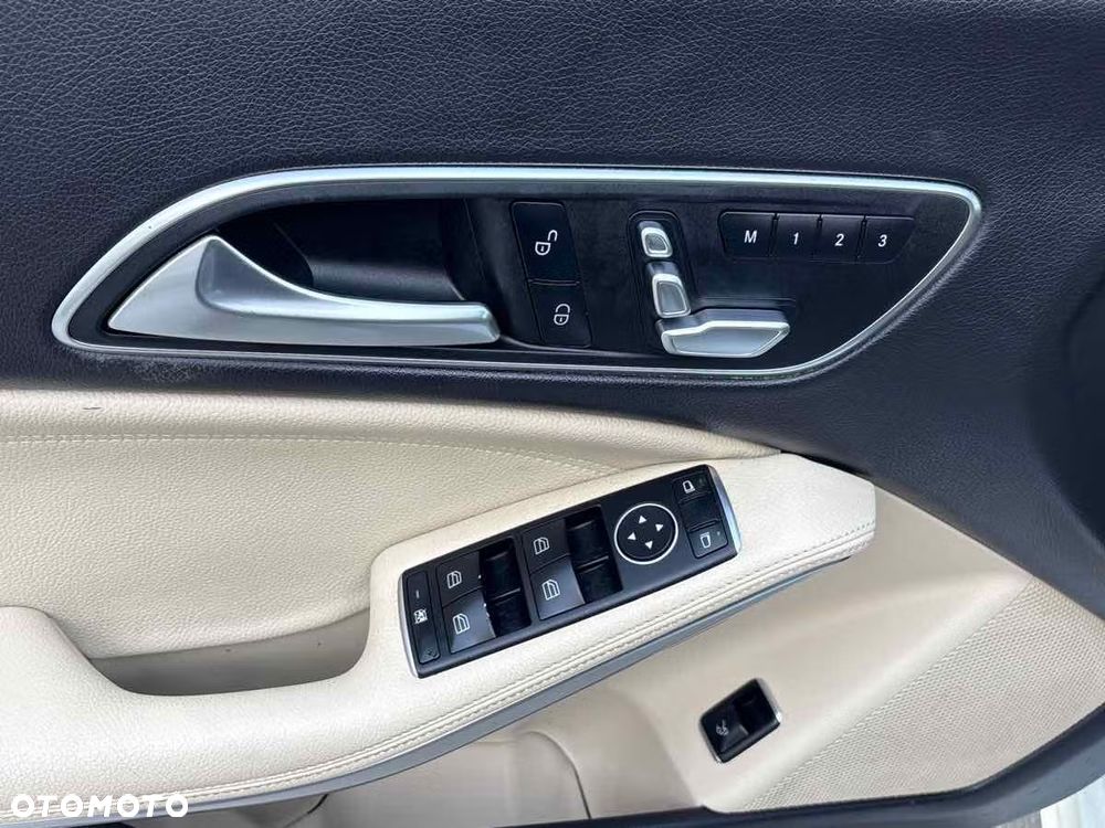 Mercedes-Benz CLA - 21