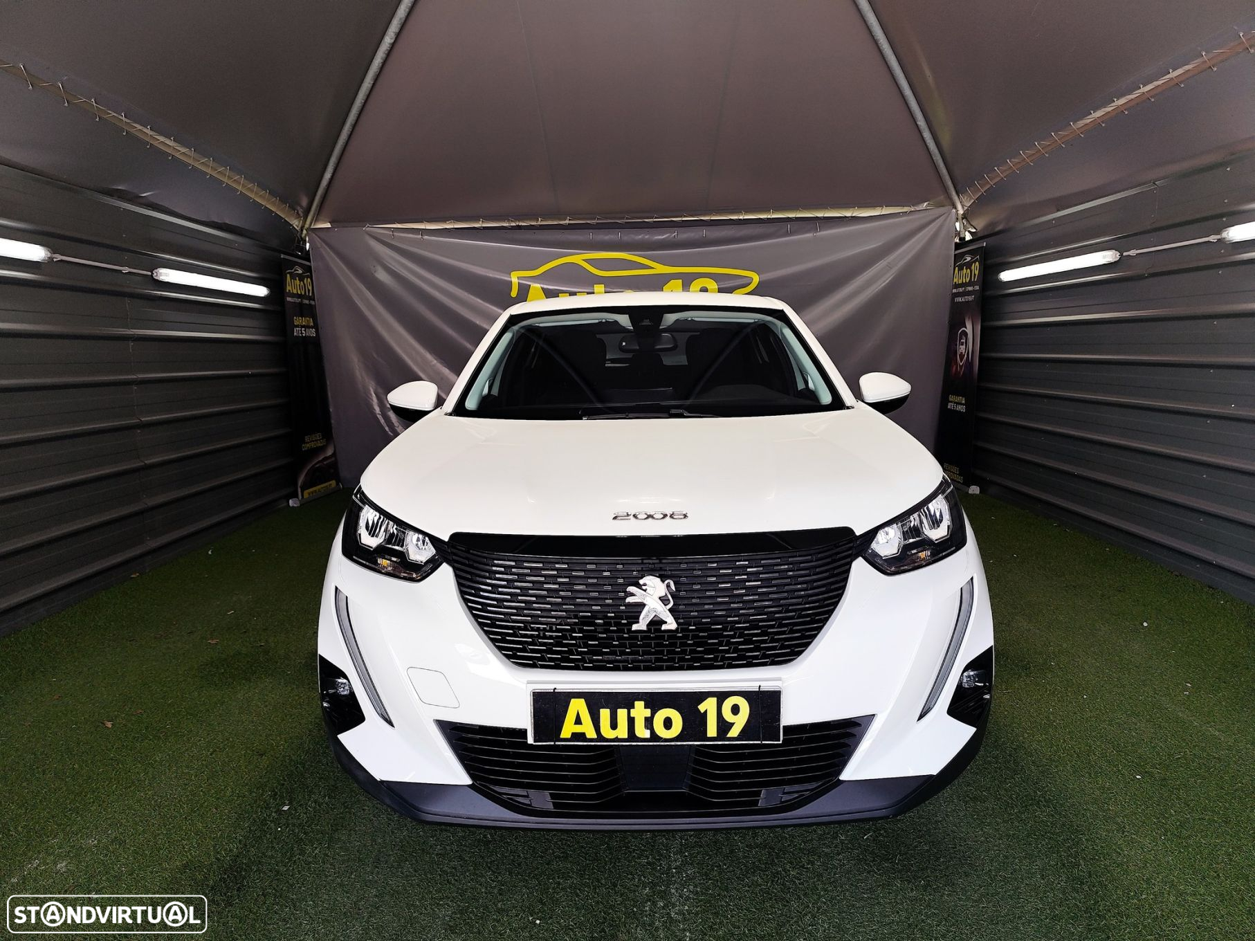Peugeot 2008 1.2 PureTech Active Pack - 2