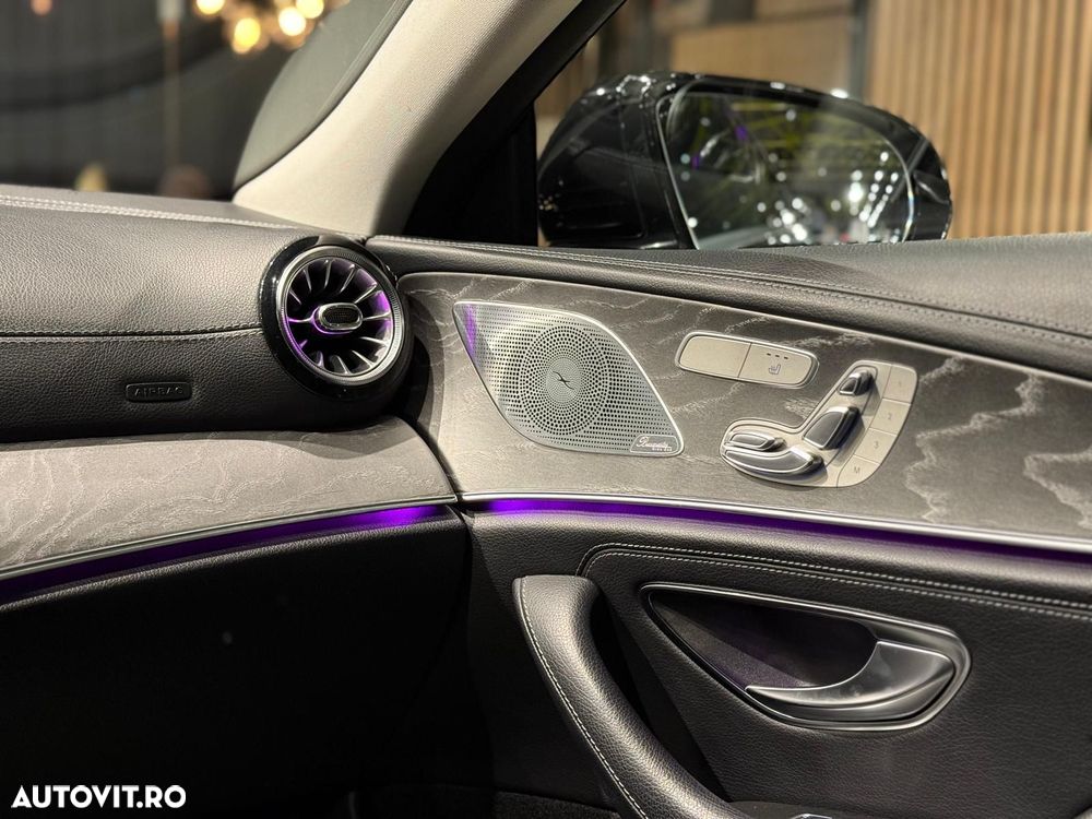 Mercedes-Benz CLS 350 d 4MATIC Aut - 35