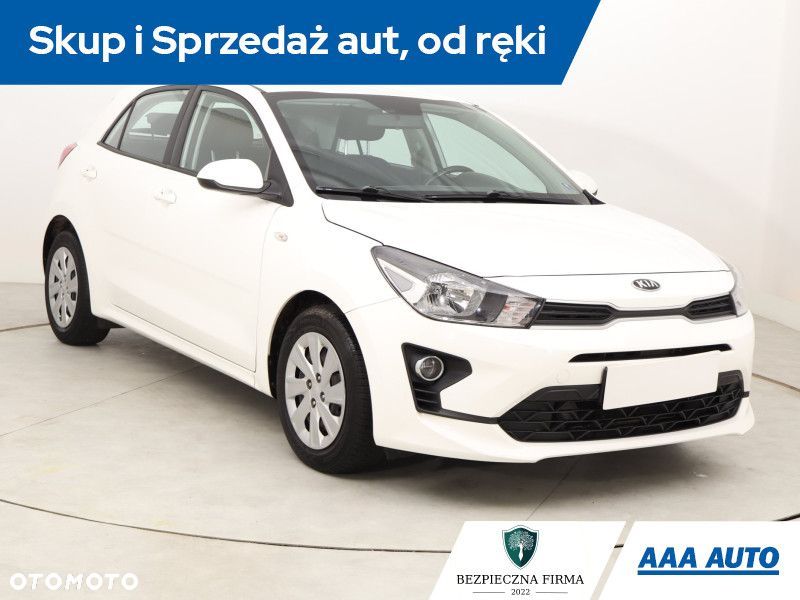 Kia Rio - 3