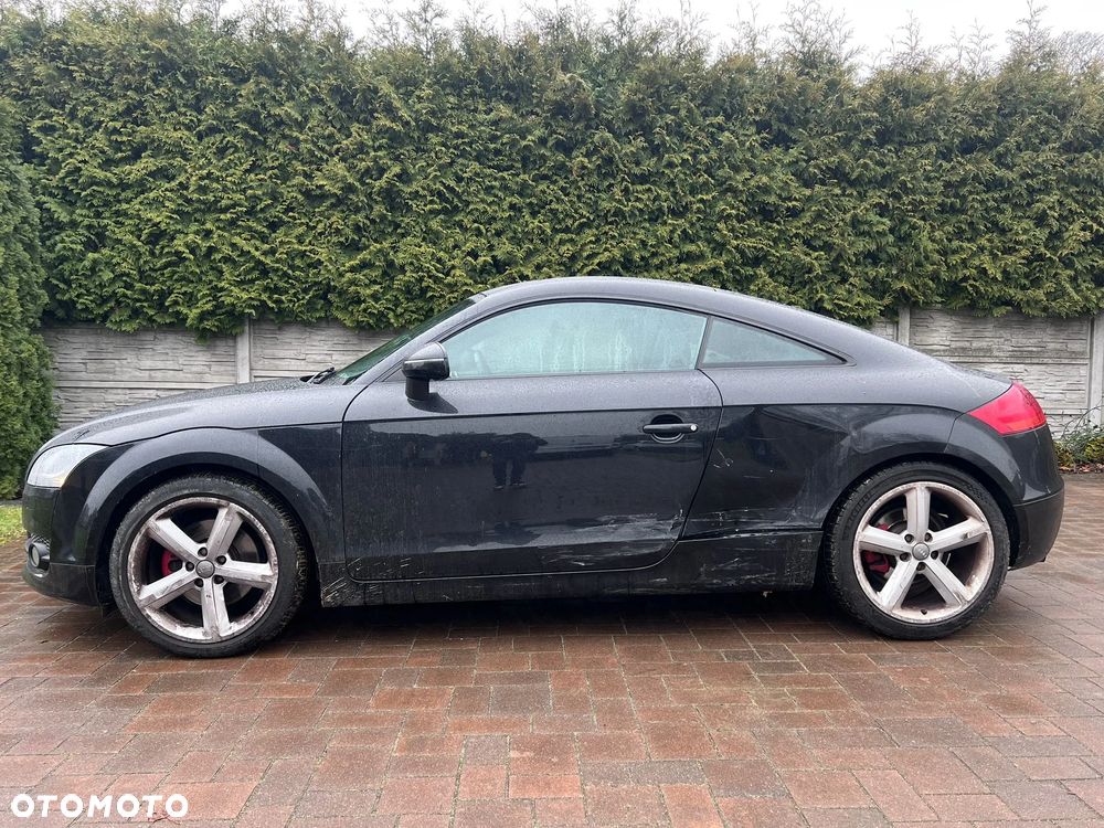 Audi TT Coupé - 1