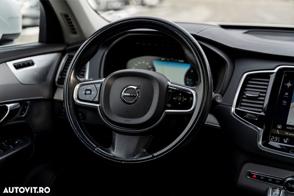 Volvo XC 90 D5 AWD Geartronic Inscription - 25