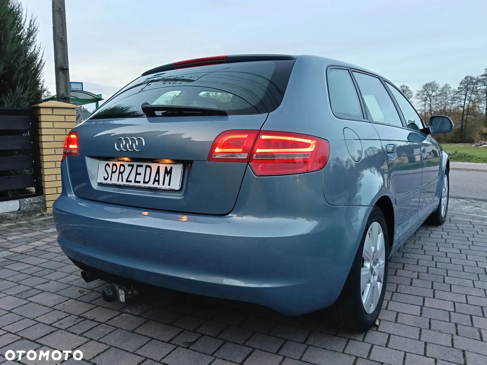 Audi A3 Sportback - 8