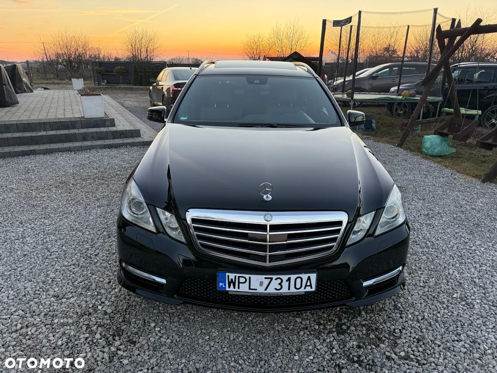 Mercedes-Benz Klasa E 350 CDI BlueEff Avantgarde - 3