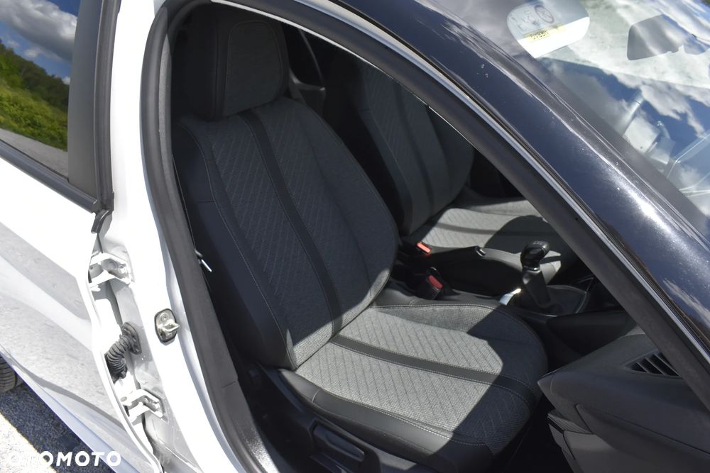 Peugeot 208 1.2 PureTech Active S&S - 26