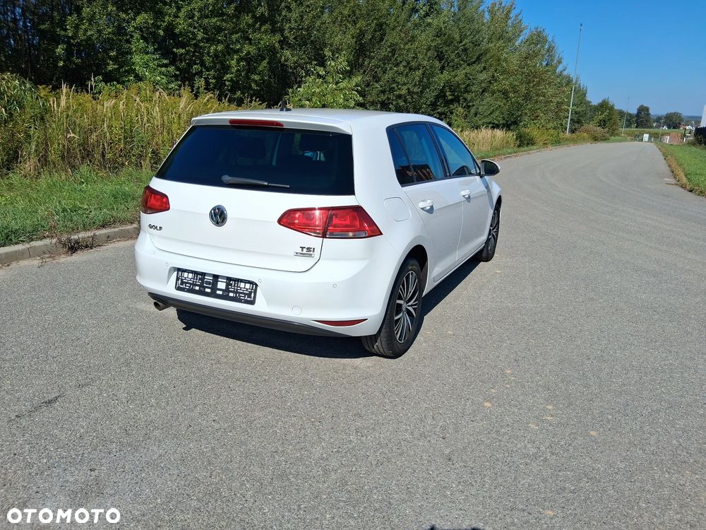 Volkswagen Golf 1.2 TSI BlueMotion Technology Allstar - 17