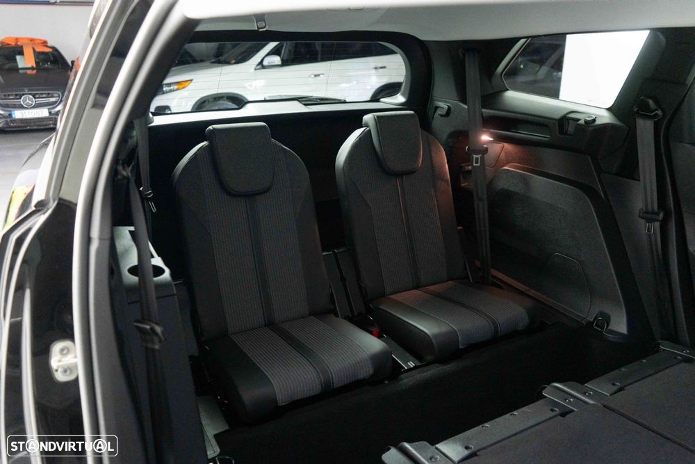 Peugeot 5008 1.2 PureTech Allure Pack EAT8 - 11