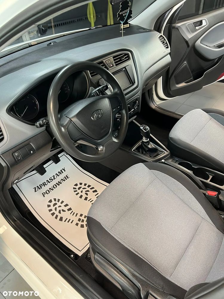 Hyundai i20 1.1 CRDi Comfort - 18