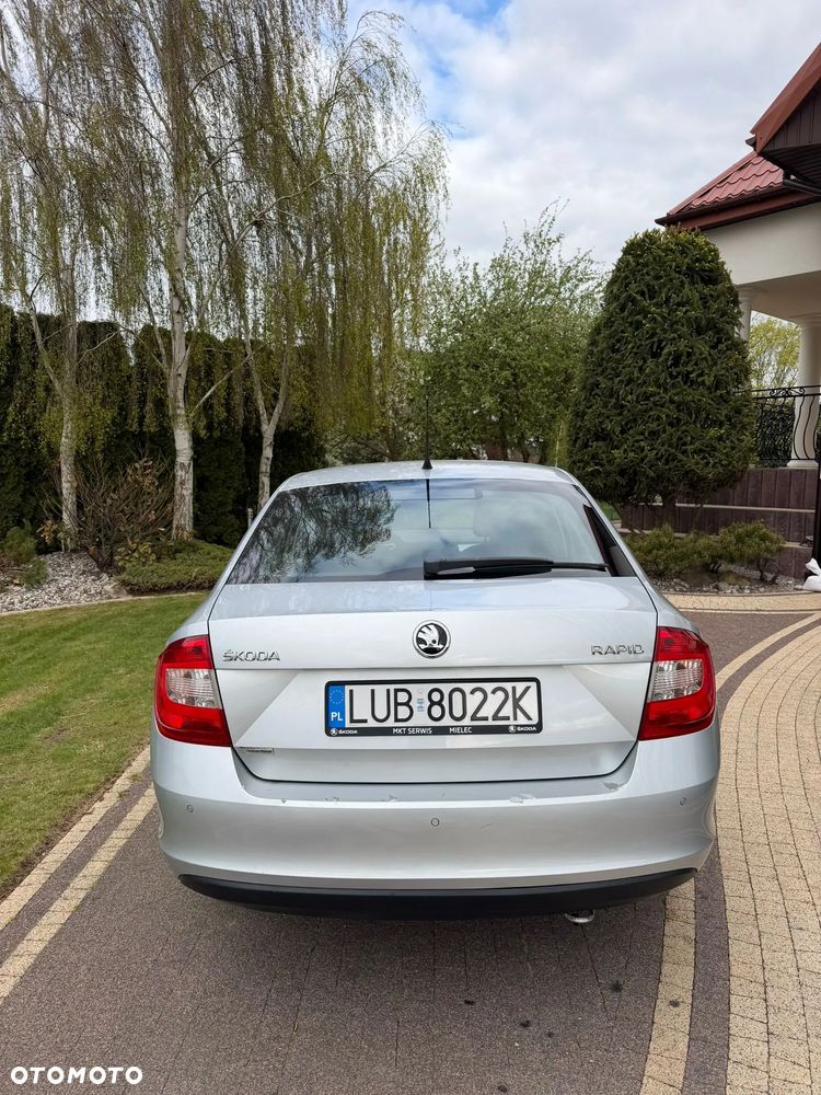 Skoda RAPID 1.6 TDI DPF Edition - 5