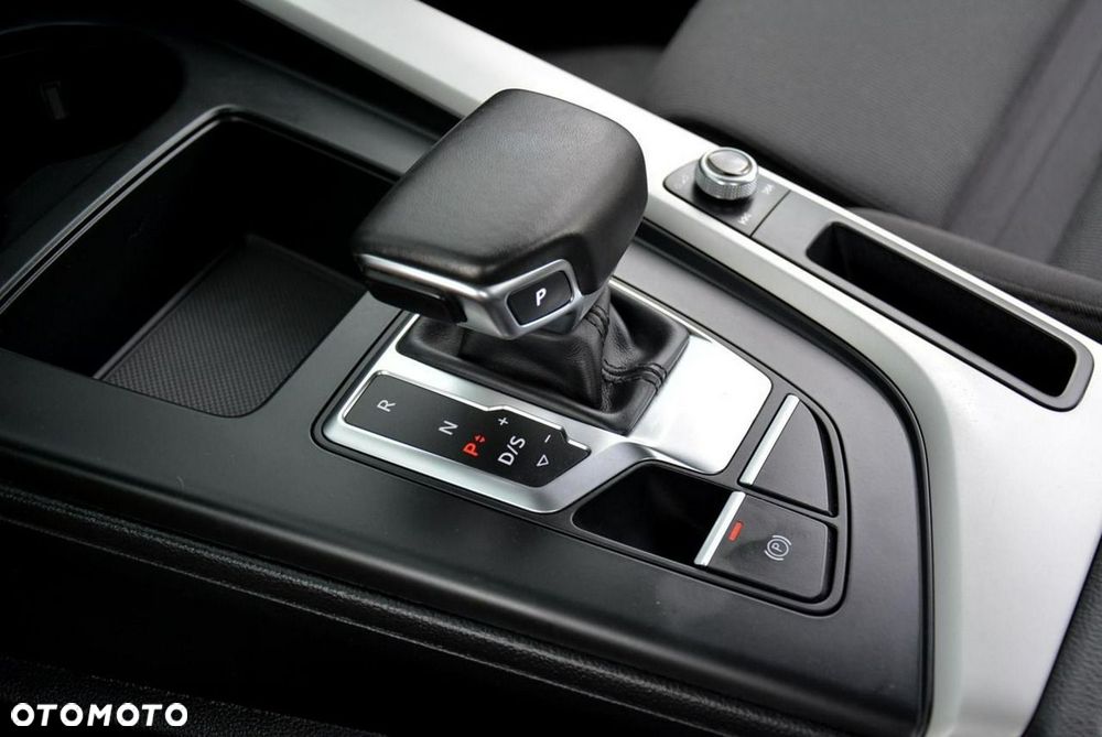 Audi A4 Avant 40 TDI mHEV S Line S tronic - 29