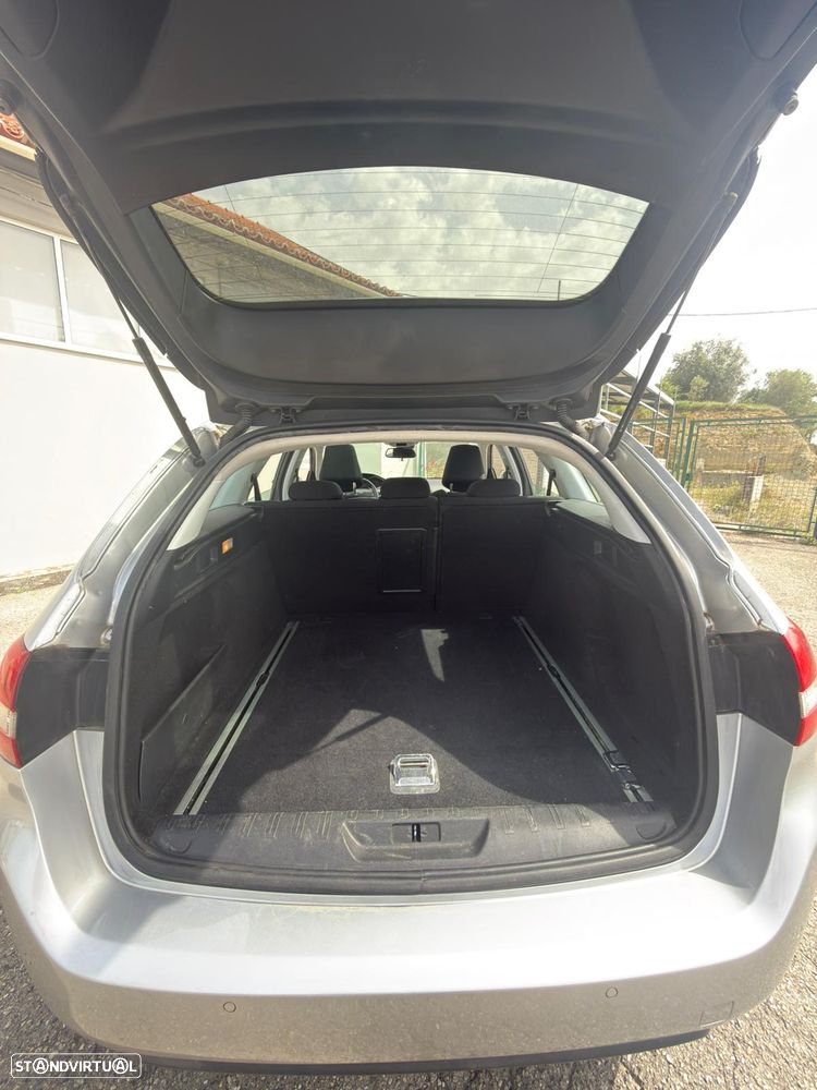 Peugeot 308 SW BlueHDi 120 Stop & Start Business-Line - 29