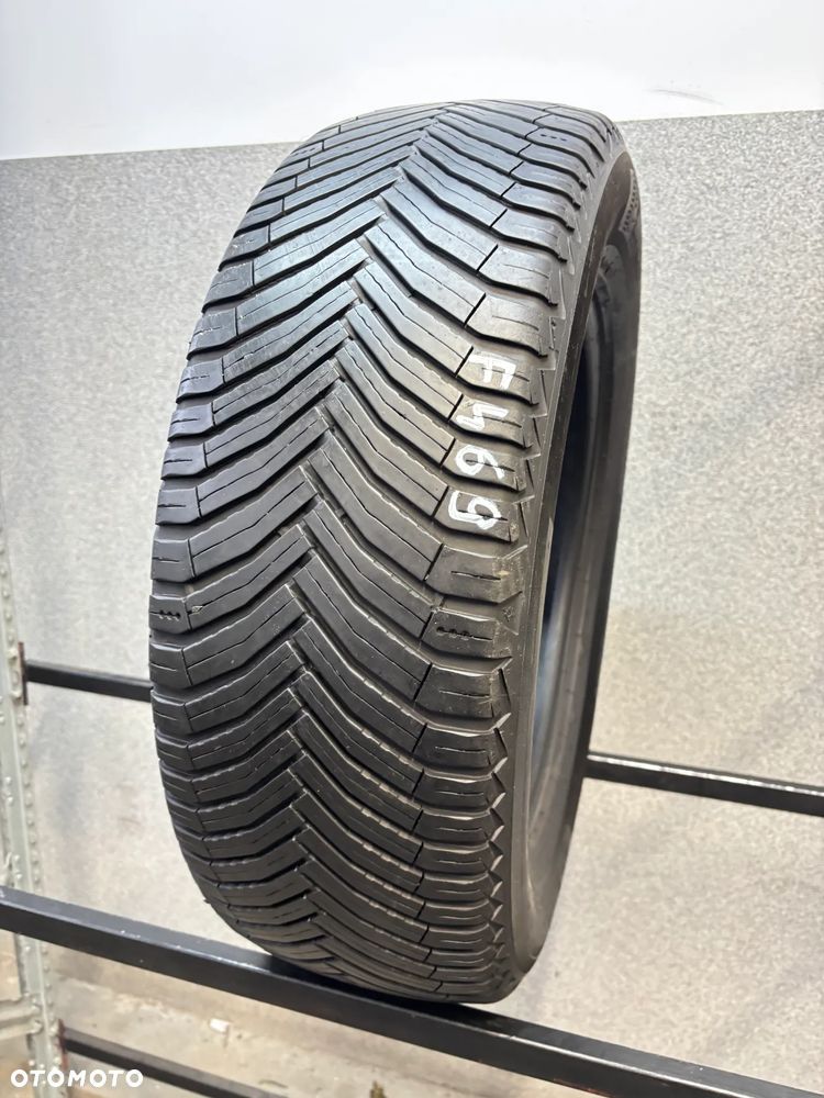 1 Opona Wielosezonowa Michelin 225/65/17 106V, SUV - 2