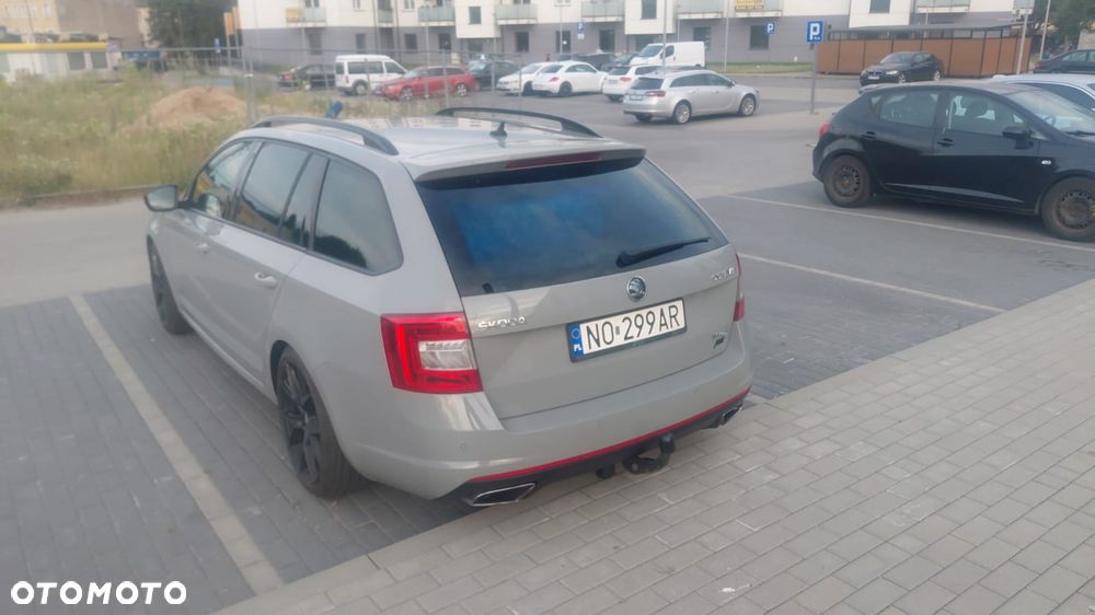 Skoda Octavia 2.0 TSI (Green tec) DSG RS - 4