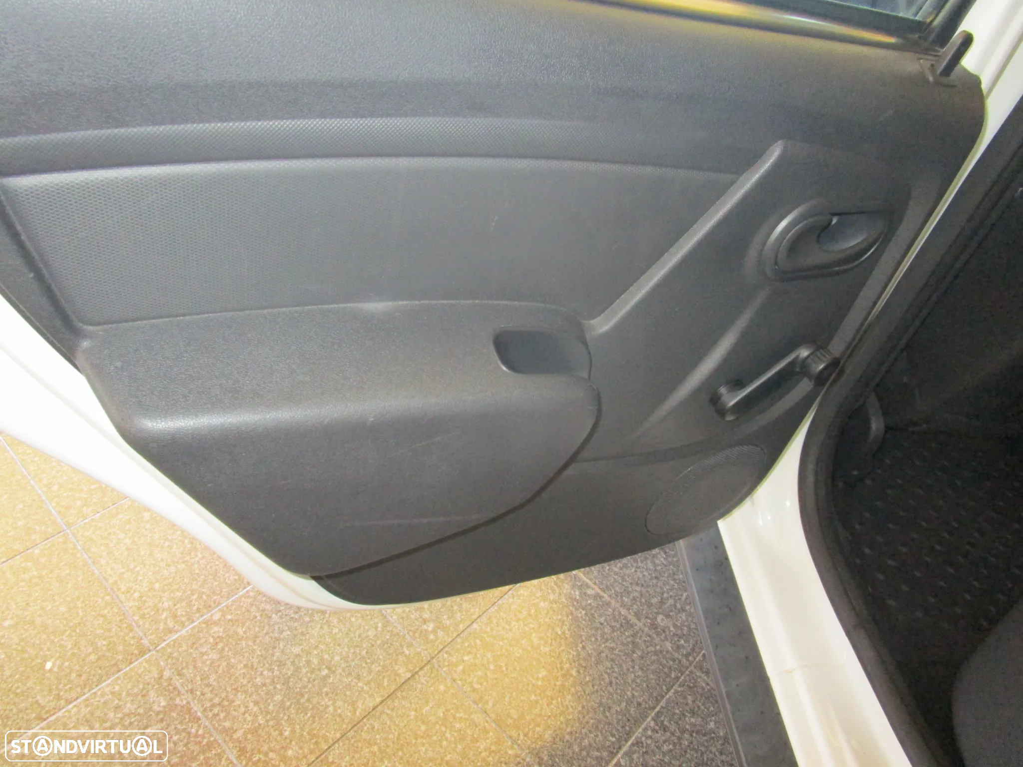 Dacia Duster 1.2 TCe Prestige - 16
