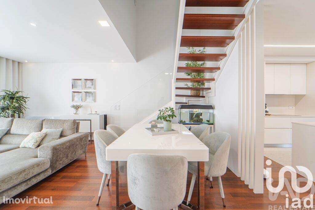 Moradia em gaveto T4 em Darque de 295 m2 - Grande imagem: 4/38