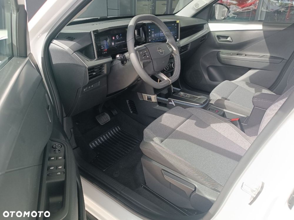Opel Frontera - 17