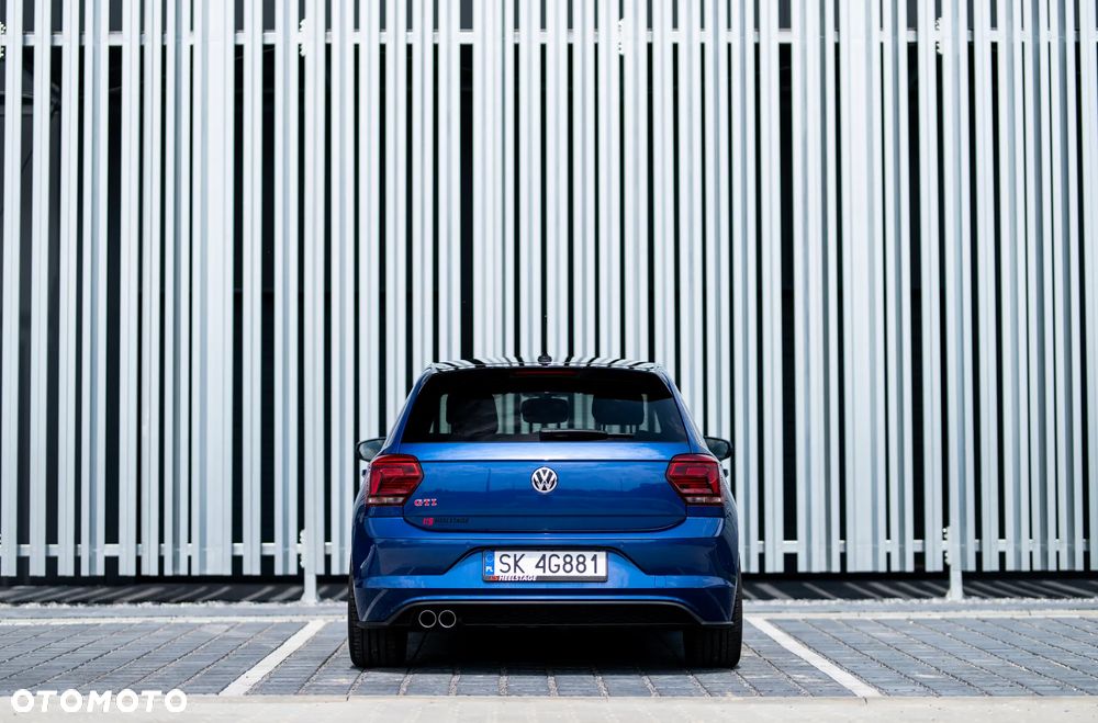 Volkswagen Polo - 7
