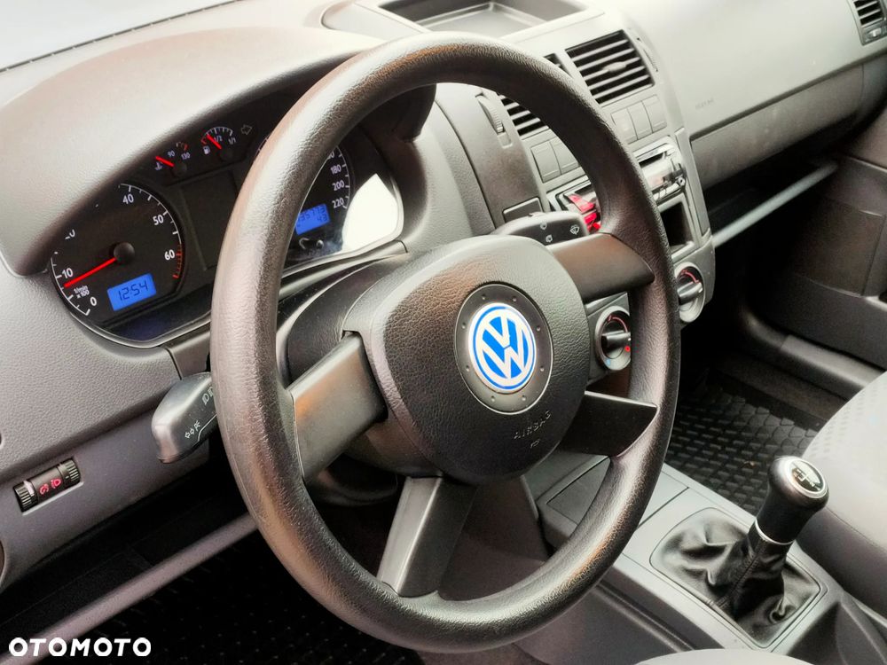 Volkswagen Polo 1.2 - 18