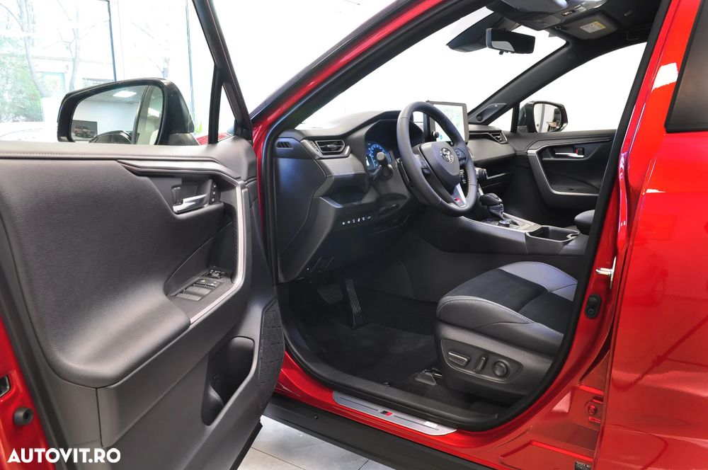 Toyota RAV4 - 9