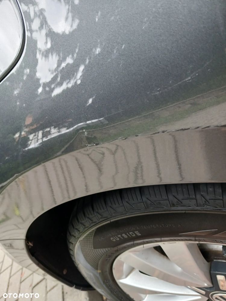 Volkswagen Passat 1.4 TSI BMT Trendline - 37