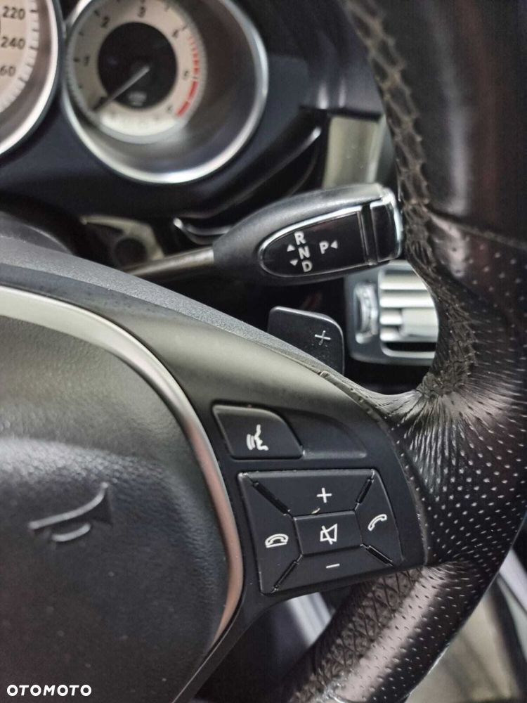 Mercedes-Benz CLS - 29