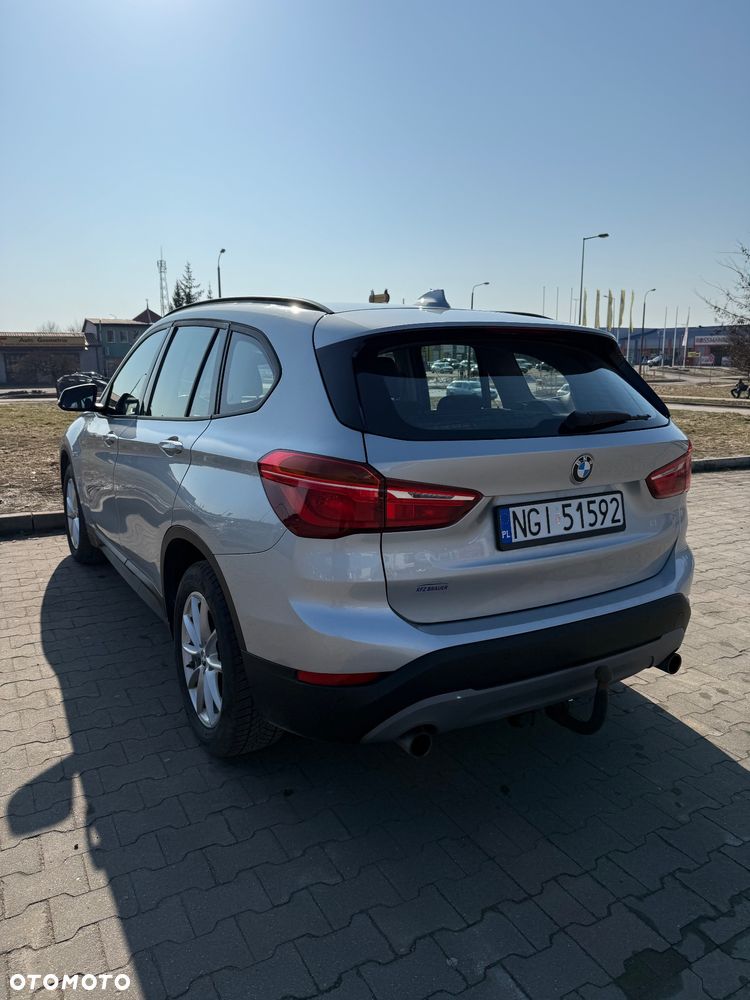 BMW X1 xDrive20d Advantage - 5