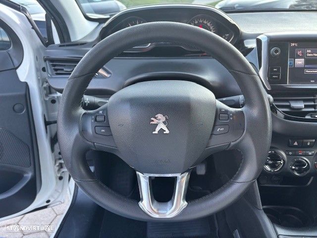 Peugeot 208 1.6 BlueHDi Style - 19