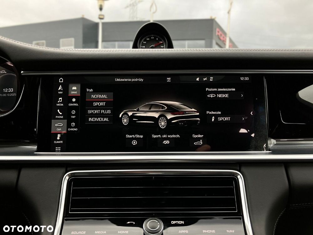 Porsche Panamera - 26