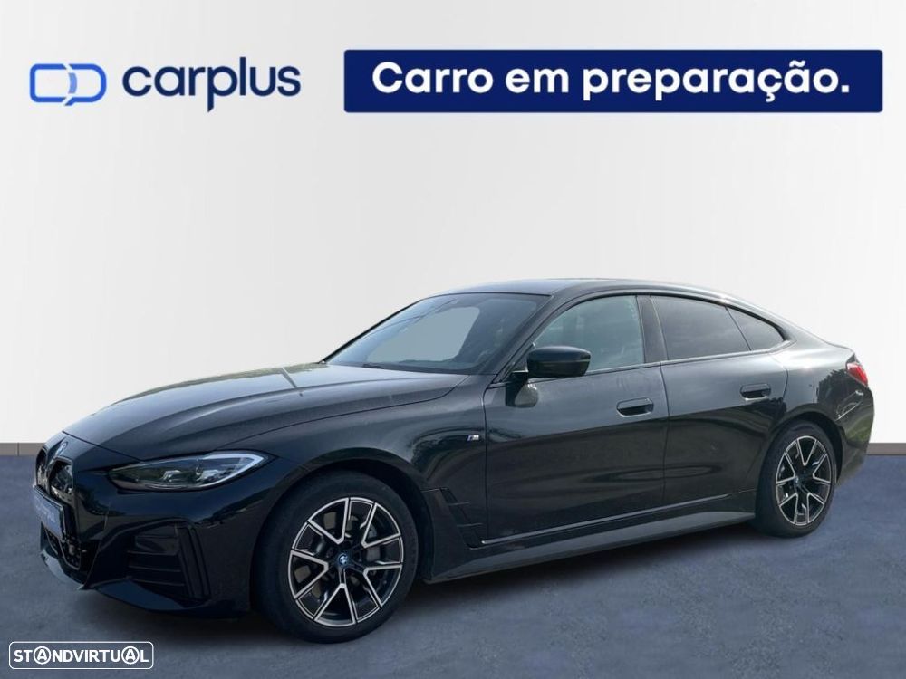 BMW i4 eDrive40 Desportiva M - 1