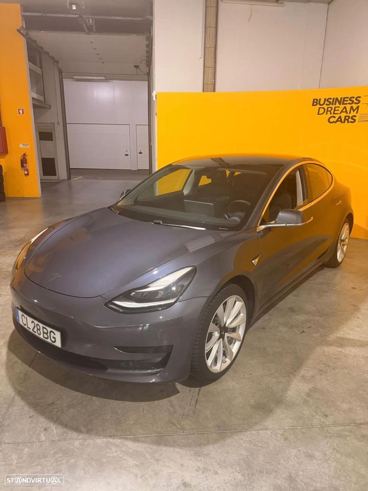 Tesla Model 3 Standard Range Plus RWD - 4