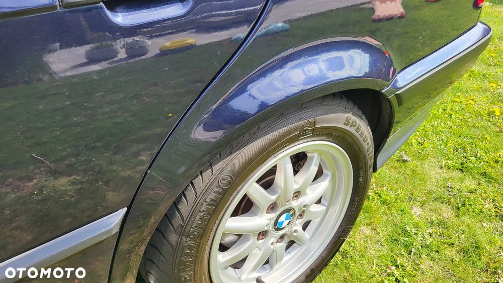 BMW Seria 3 316i - 20