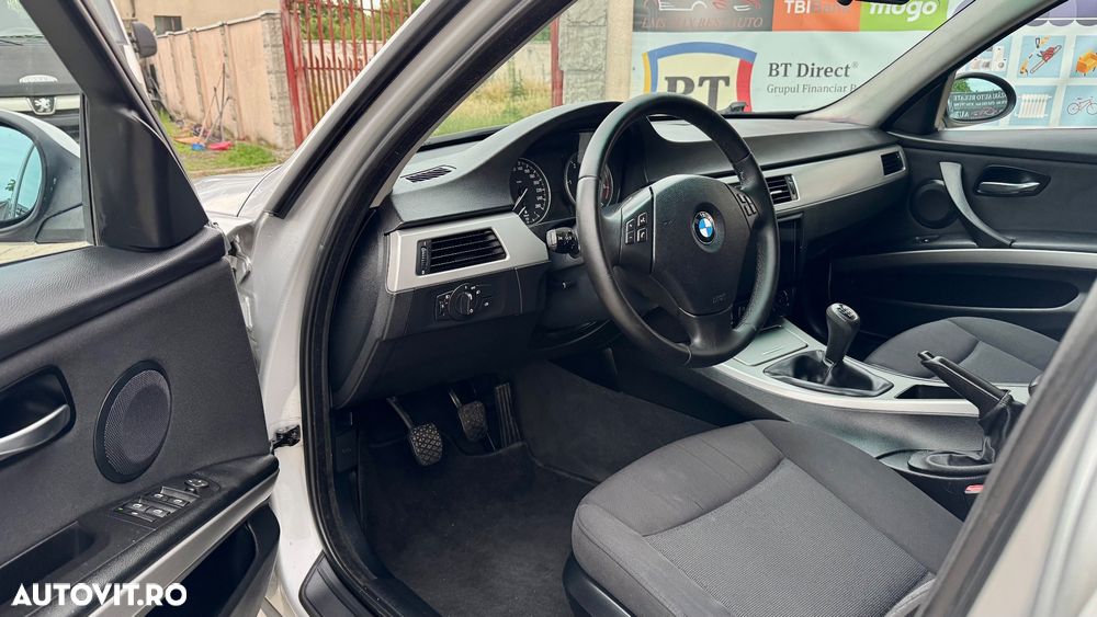 BMW Seria 3 320d - 9