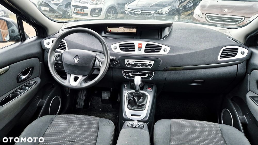 Renault Grand Scenic Gr 2.0 16V Privilege CVT Euro5 - 37