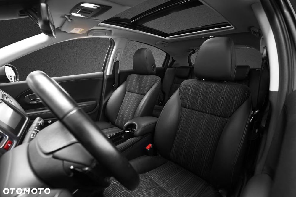 Honda HR-V 1.5 Executive (ADAS) CVT - 21