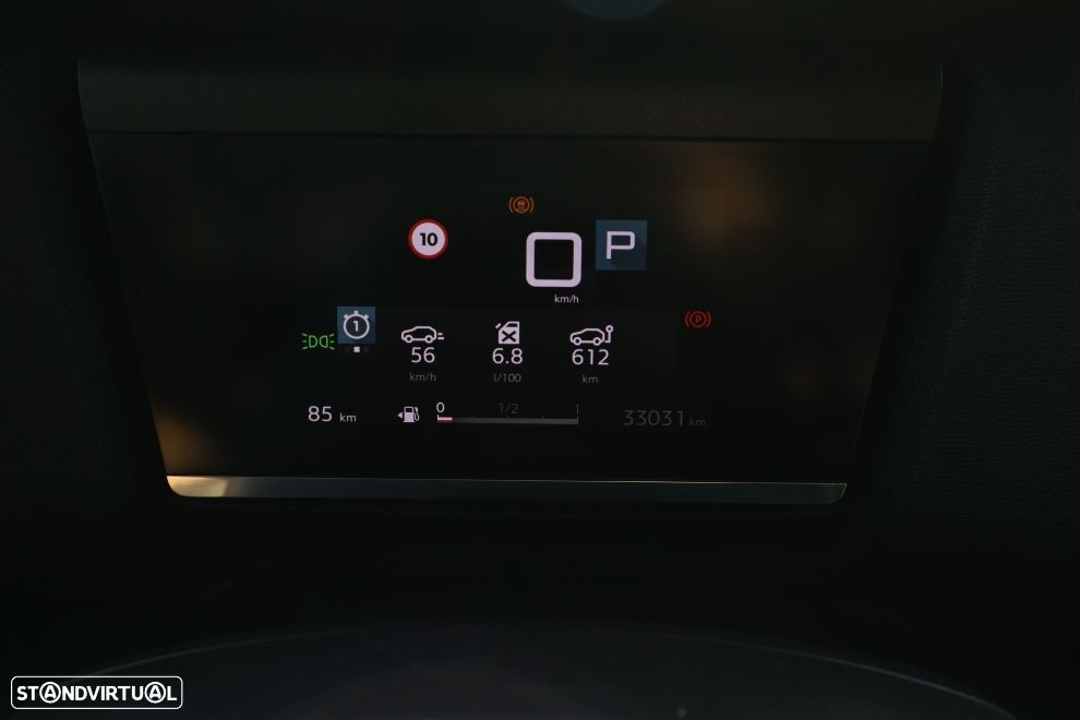 Citroën C4 X 1.2 PureTech Plus EAT8 - 9