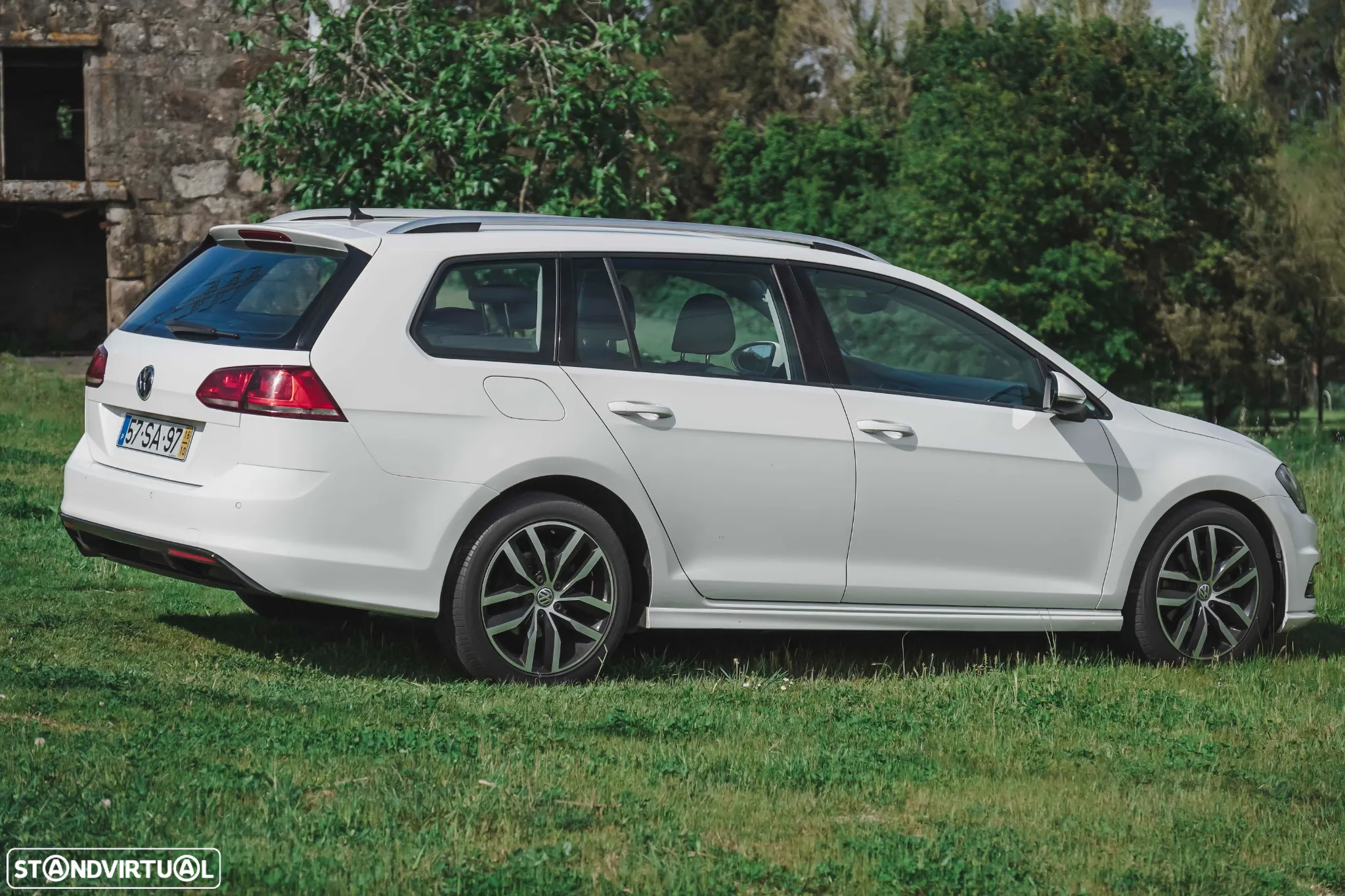 VW Golf Variant - 29