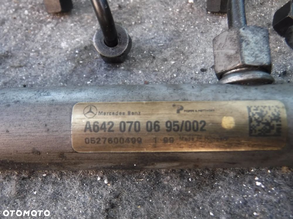 Mercedes W211 W221 E S klasa 3.0 V6  listwa paliwa przewody czujnik A6420700695 A6420700495 - 2
