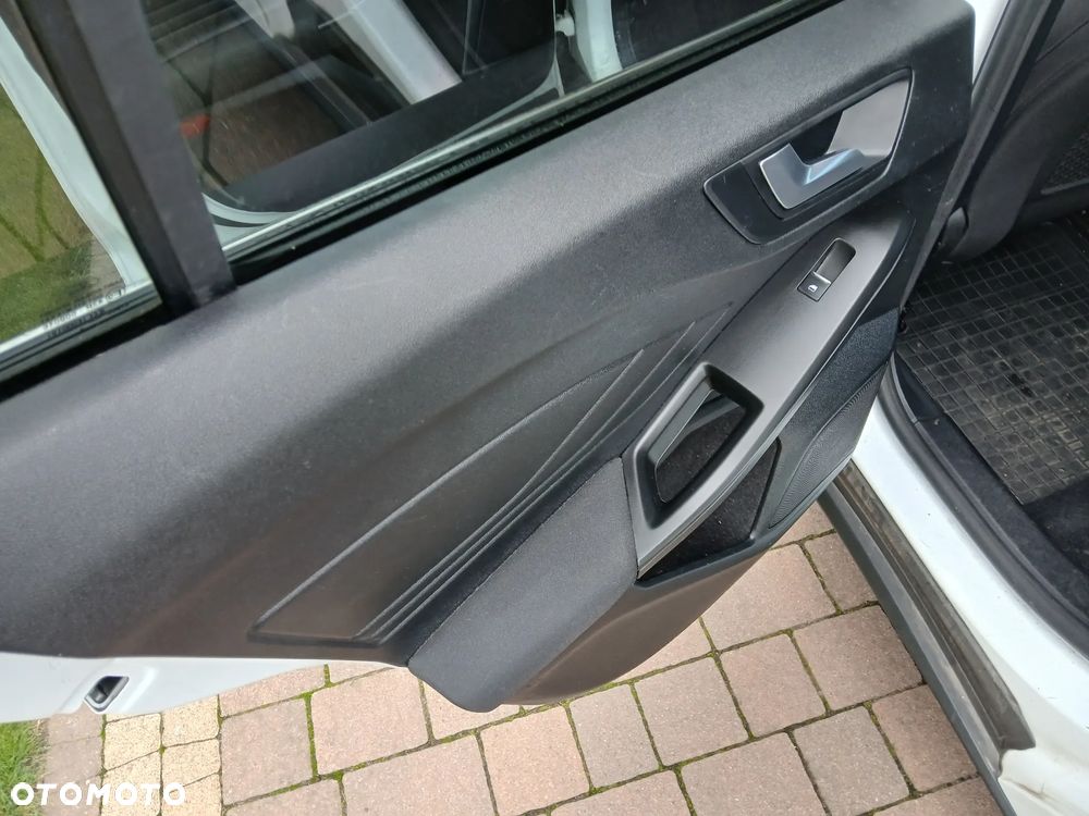Ford Focus 1.5 EcoBlue Trend Edition Business - 16