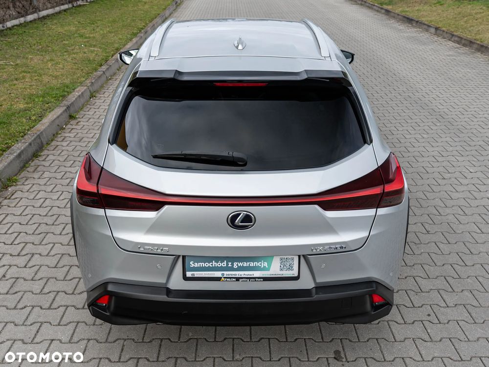 Lexus UX 250h Prestige 2WD - 11