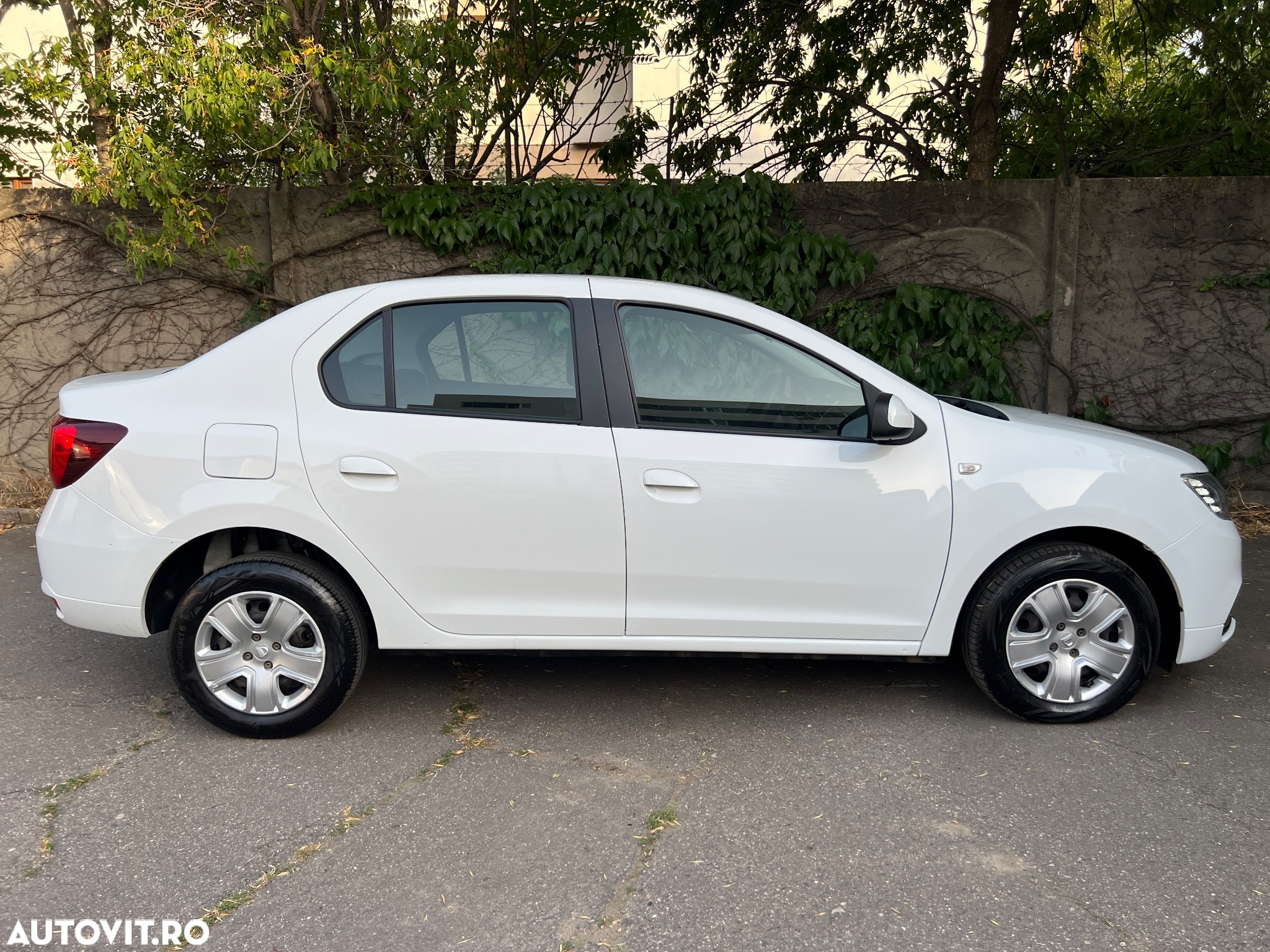Dacia Logan 1.0 SCe Ambiance - 17
