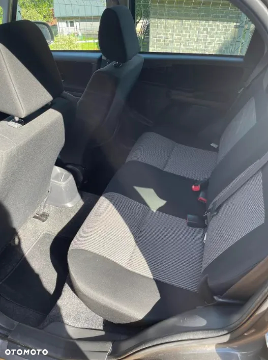 Fiat Sedici - 12