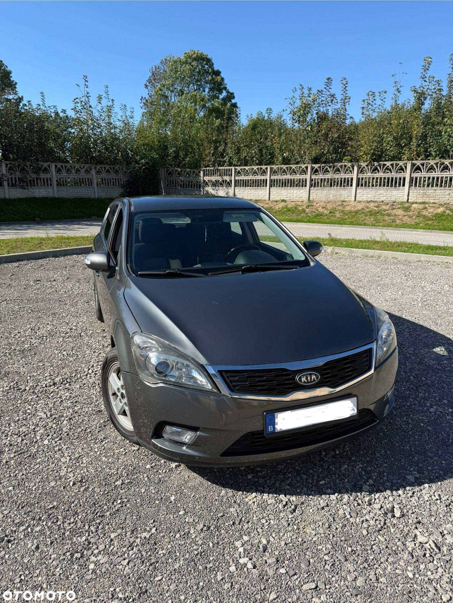 Kia Ceed - 1