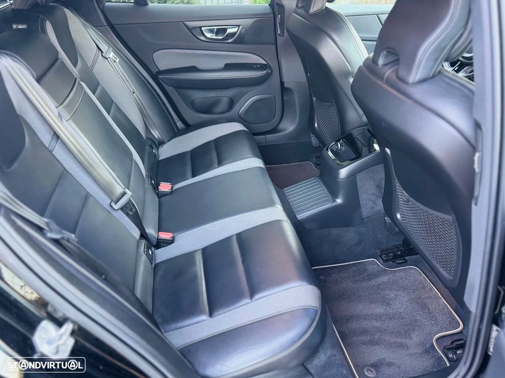 Volvo V60 2.0 T6 AWD TE R-Design Expression - 10