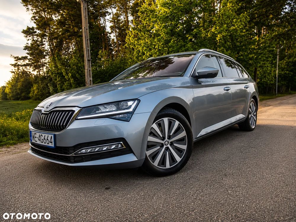 Skoda Superb 2.0 TDI SCR Style DSG - 19