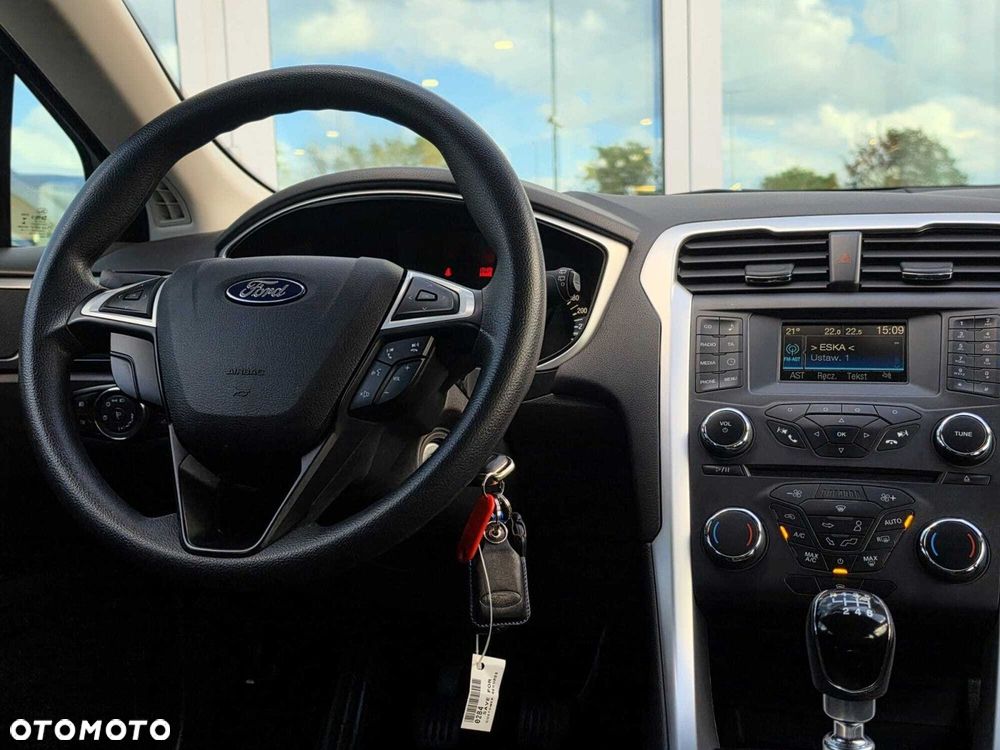 Ford Mondeo 1.5 EcoBoost Ambiente - 9