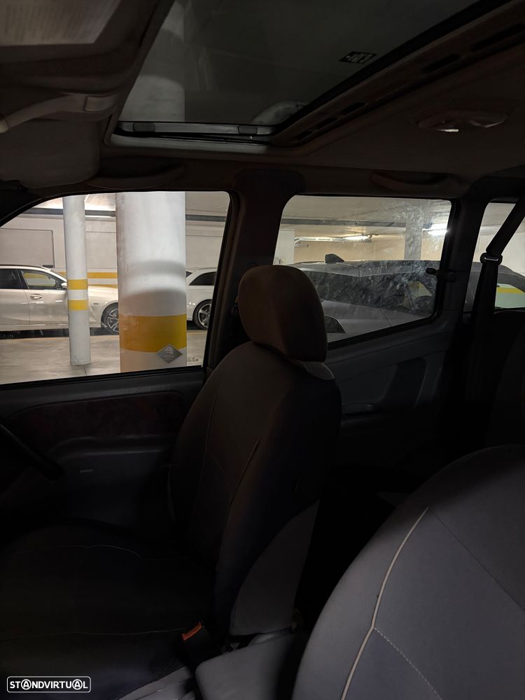 Nissan Terrano II 2.7 TDiSE AC+TA+ABS - 19