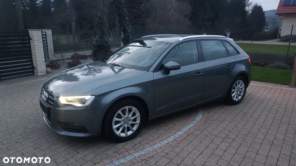 Audi A3 Sportback - 15
