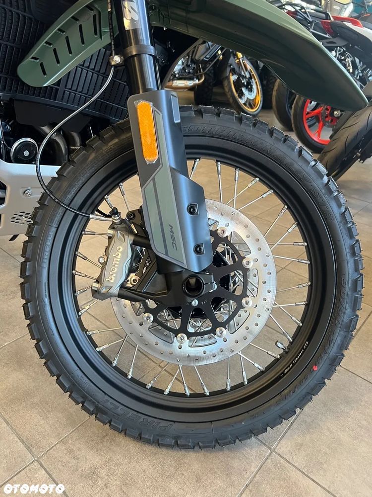CFMoto 1000 MT-X - 4