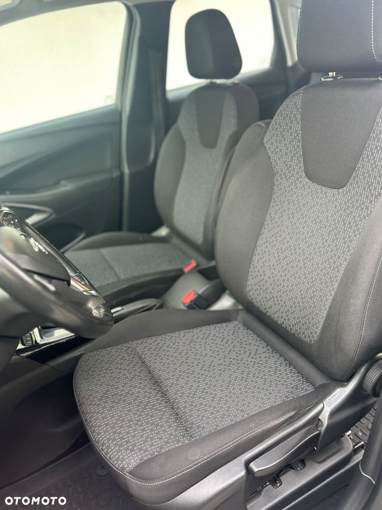 Opel Crossland X - 6